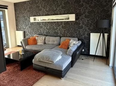Canapé d'angle moderne dans un bel aspect cuir gris, Maison & Meubles, Canapés | Salons, 150 cm ou plus, Quatre personnes ou plus
