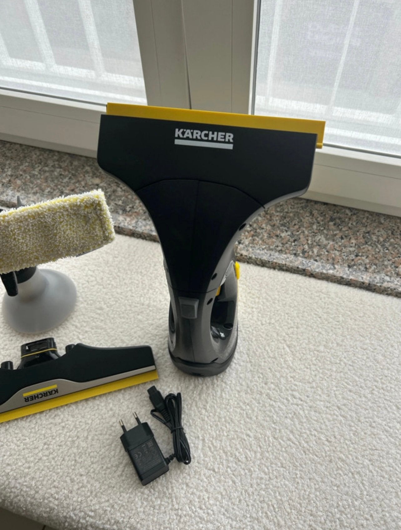 Karcher ruitenreiniger, Huis en Inrichting, Schoonmaakartikelen, Ophalen, Raamwisser of Trekker
