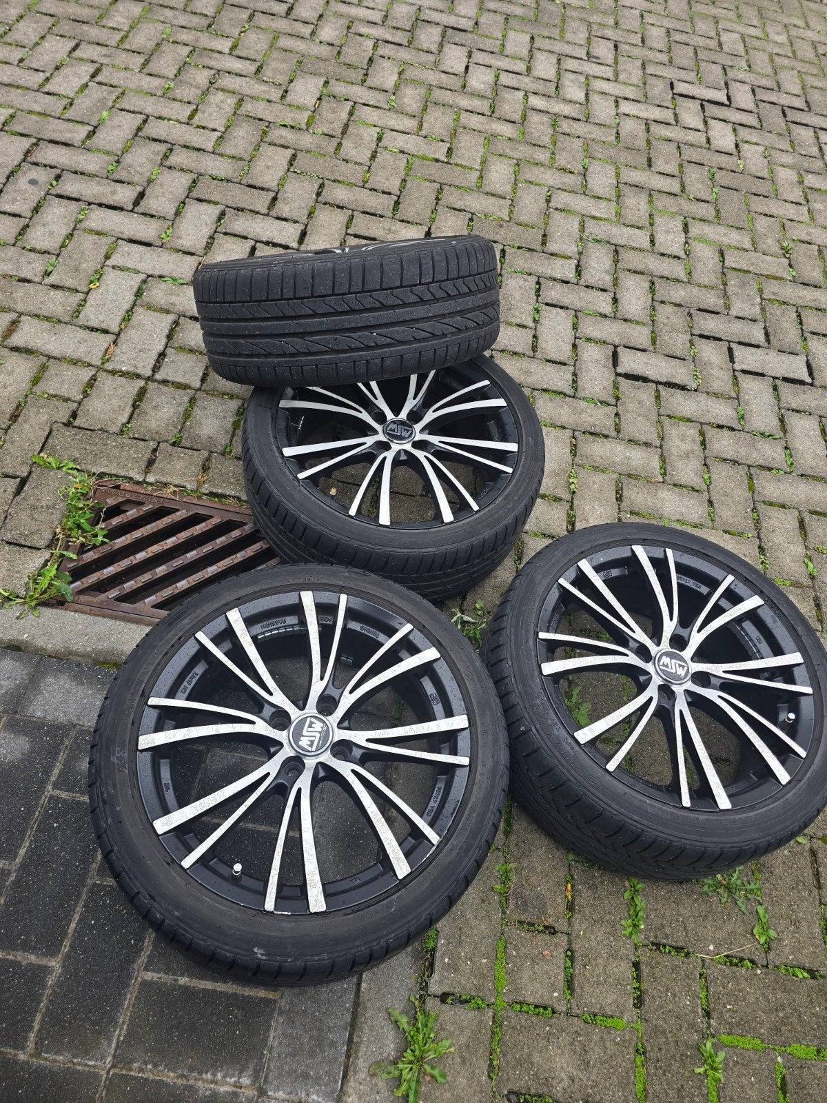 jantes + pneus, Auto-onderdelen, Ophalen, Band(en)