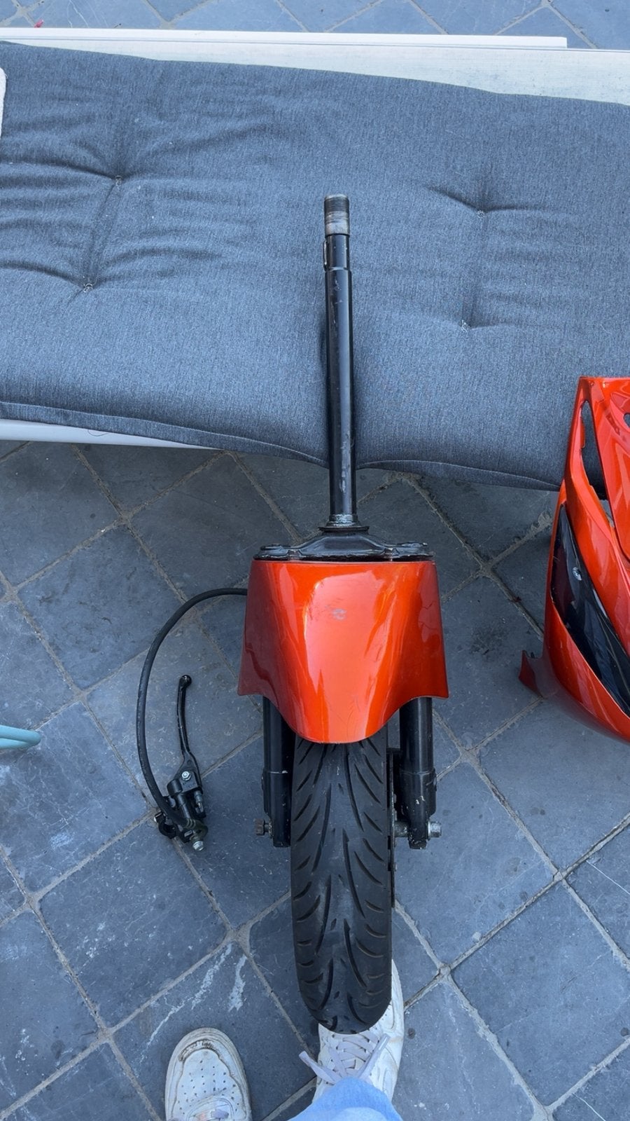 Piaggio zip 2000 voorvork met zwarte poten, Ophalen, Zo goed als nieuw