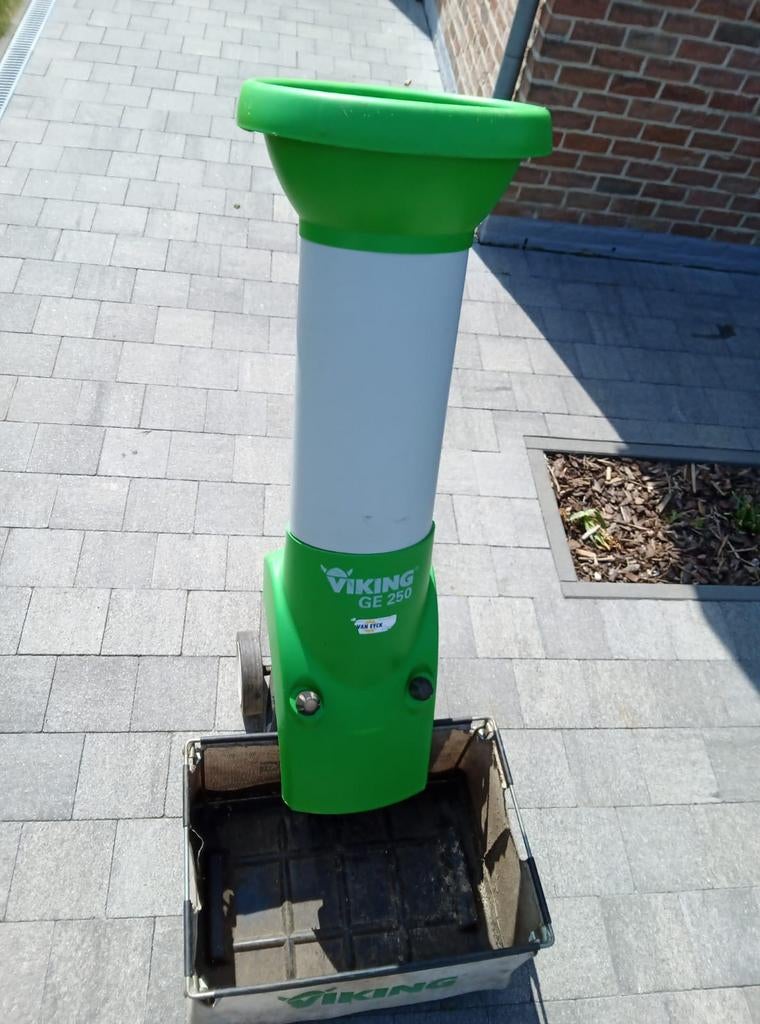 Hakselaar Viking GE 250, Ophalen