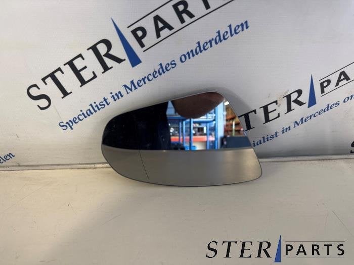 Glace rétroviseur droit d'un Mercedes A-Klasse, Autos : Pièces & Accessoires, Rétroviseurs, 3 mois de garantie, Utilisé, -, -