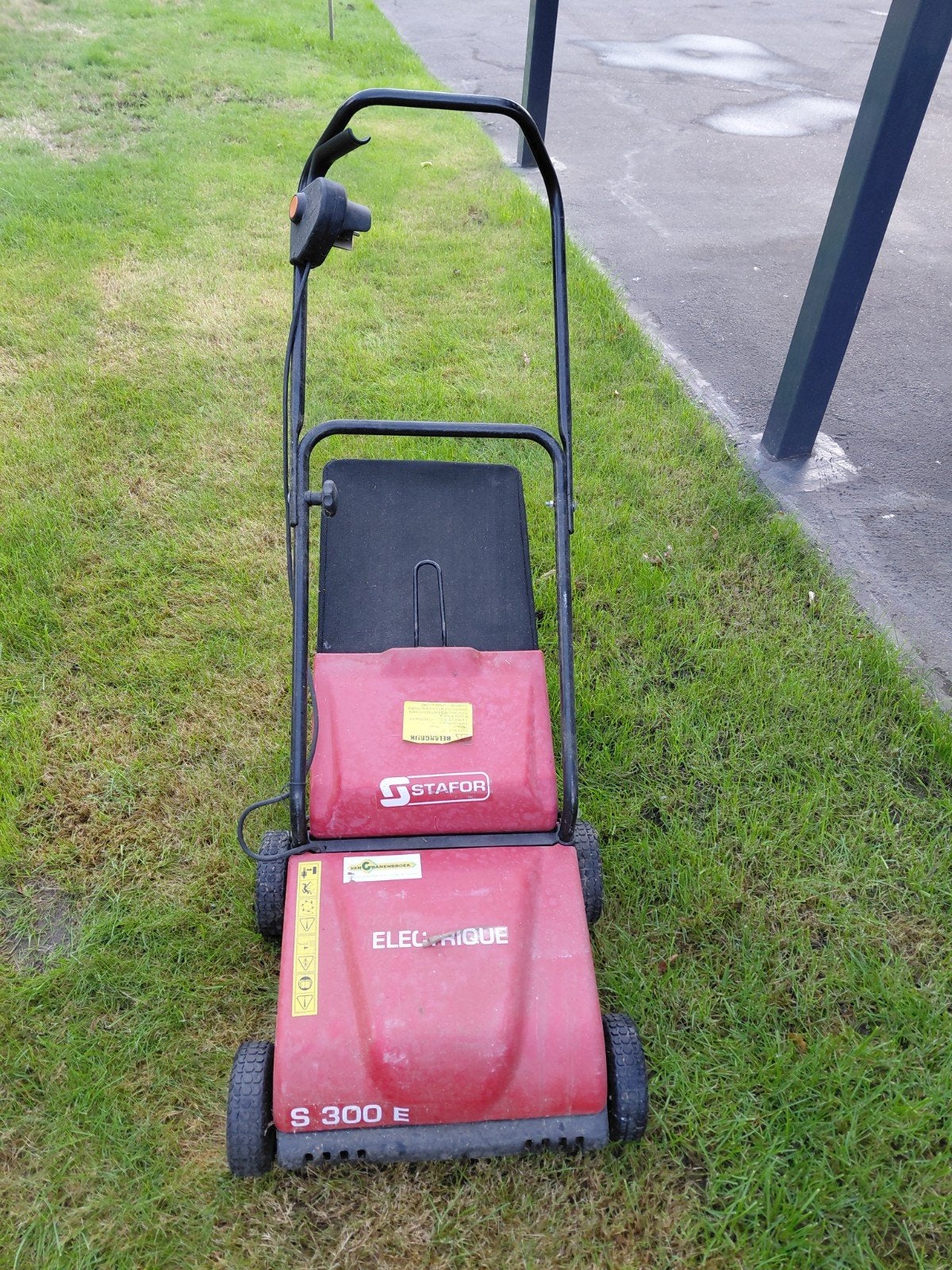 verticuteermachine op stroom, Tuin en Terras, Verticuteermachines, Ophalen