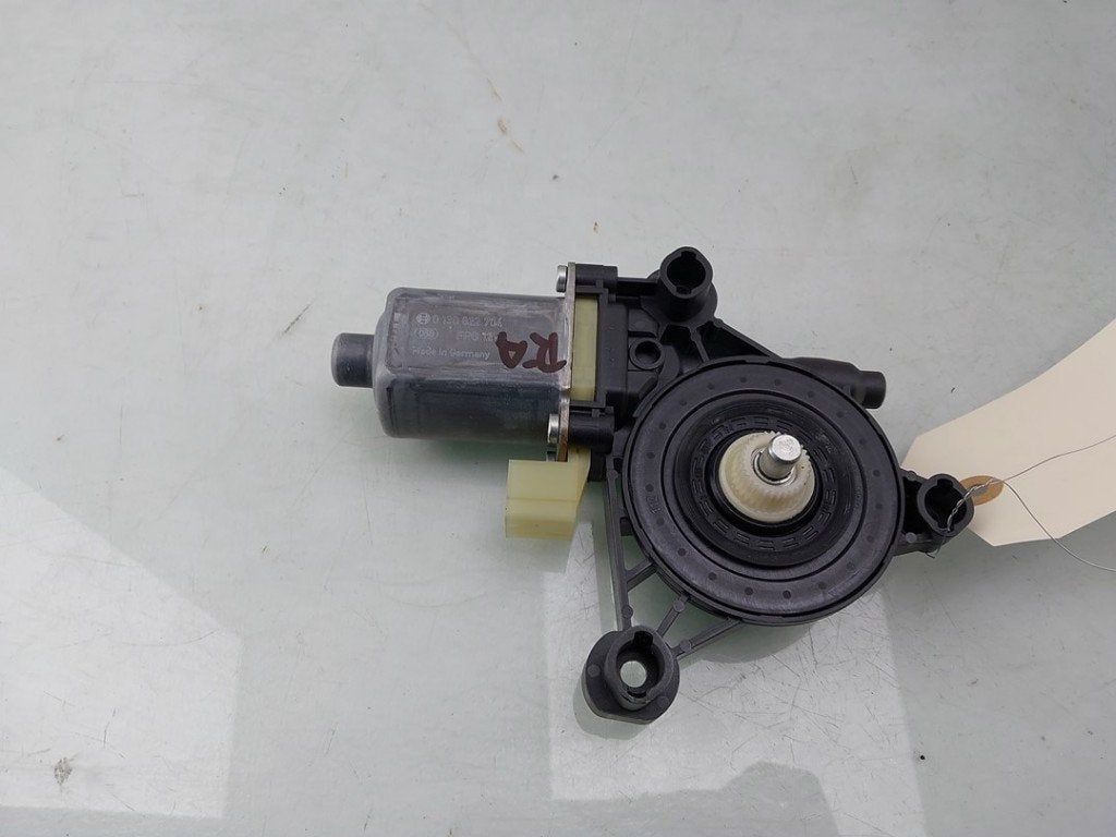 MOTEUR LEVE VITRE ELECTRIQUE Audi A5 Sportback (F5A / F5F), Utilisé, Audi