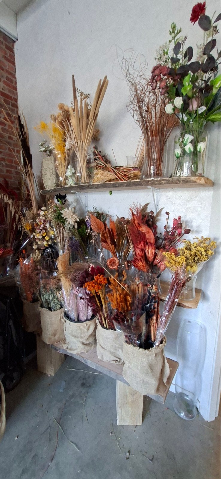 Partij Droogbloemen, Ophalen