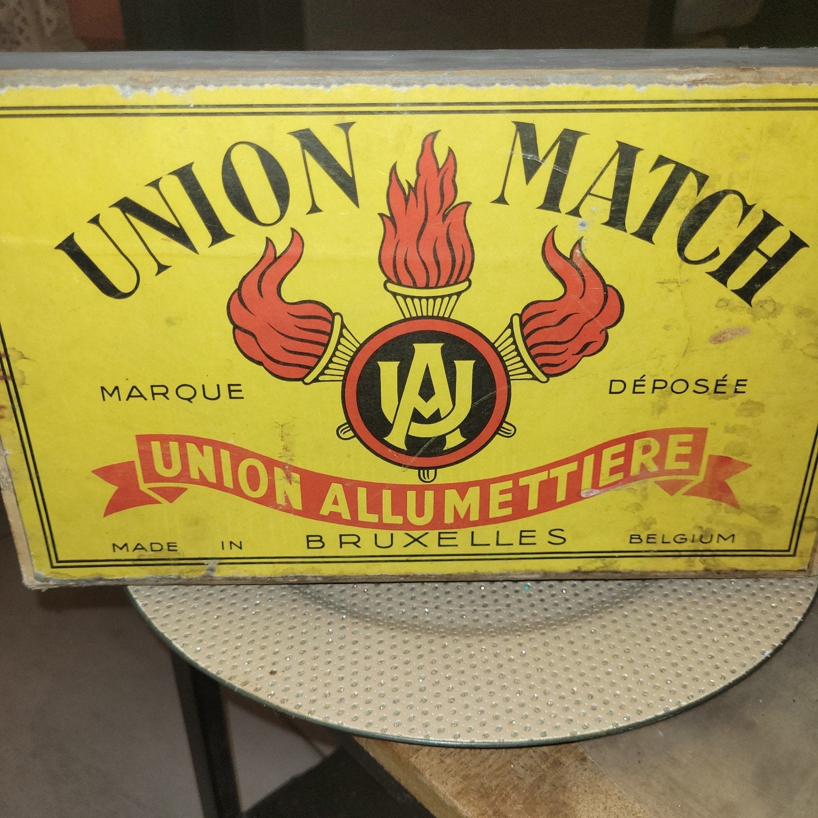grande boîte union match ( vide ), Collections, Articles de fumeurs, Briquets & Boîtes d'allumettes, Enlèvement, Utilisé, Boîtes ou marques d'allumettes