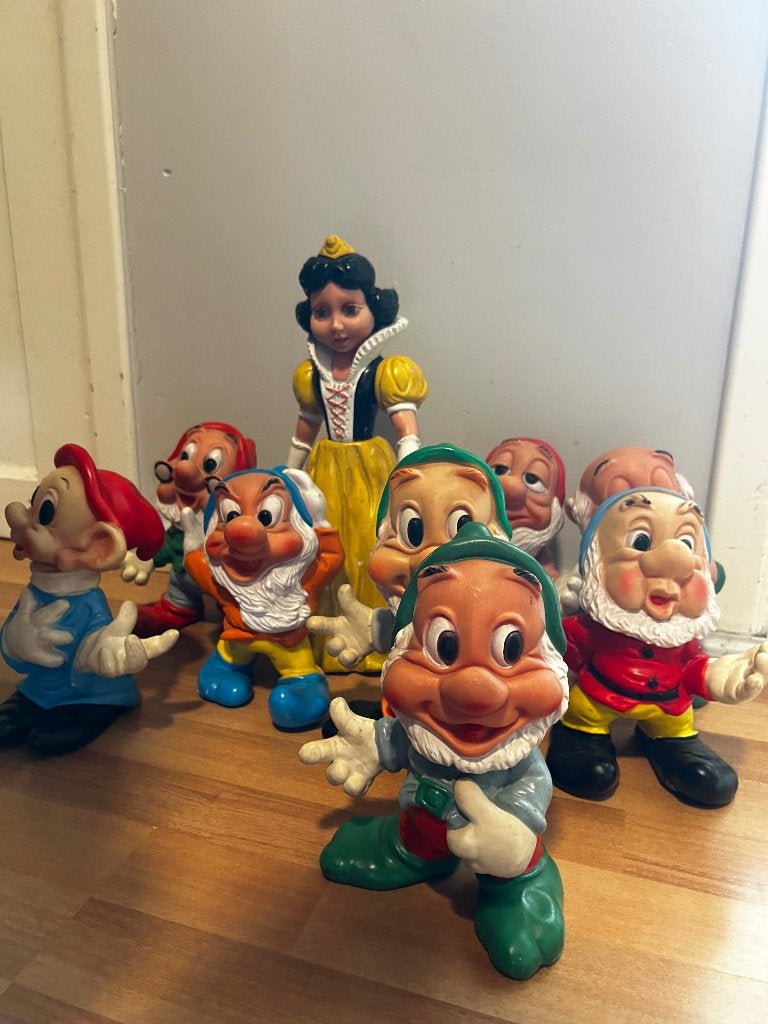 Blanche-Neige et les 7 nains 60'/70', Enlèvement, Blanche-Neige ou Belle au Bois Dormant, Utilisé, Statue ou Figurine