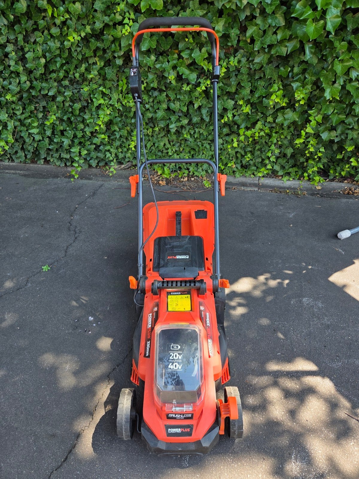 Powerplus grasmachien op batterij (excl batterij), Enlèvement