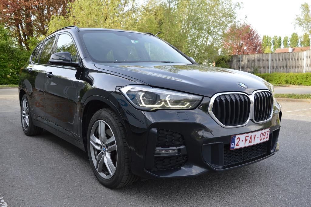 BMW X1 PACK-M panorama automatique en cuir Navi 190cv, Autos, Phares entièrement LED, Achat, Euro 6, Entreprise