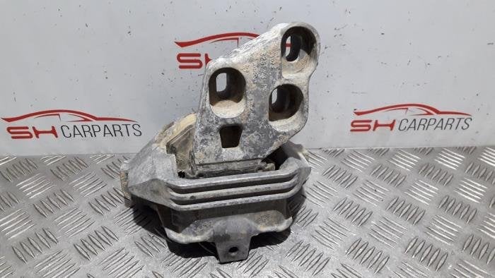 Support moteur d'un Mercedes CLA, 3 mois de garantie, Utilisé, -, -