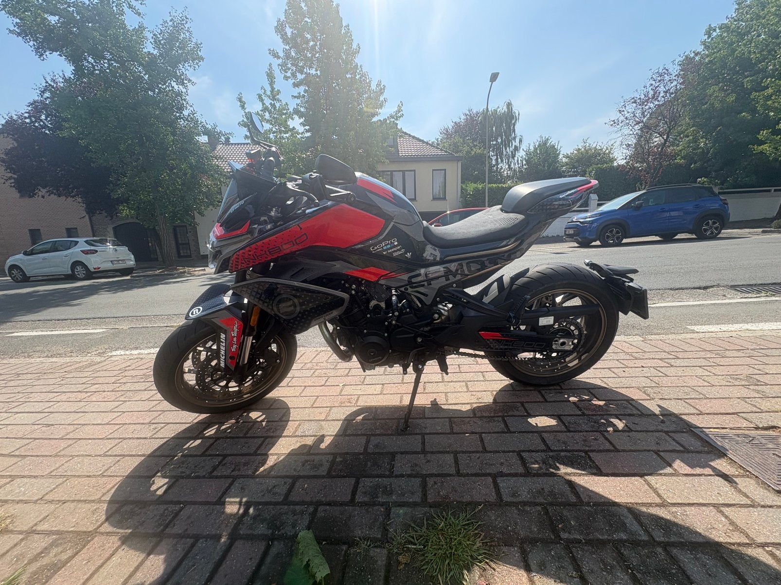 ️ CF Moto 800NK Advanced – 7 301 km, Motos, Motoren | CFMOTO, Particulier, Sport, Régulateur de vitesse