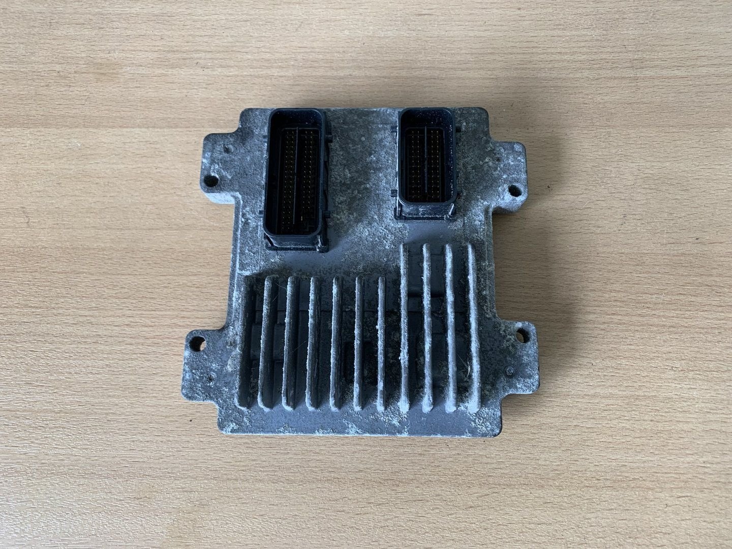 ecu opel corsa D 2010 motor 1.4 16V A14XER  55576691 1263686, Auto-onderdelen, Gebruikt, -, -, Opel