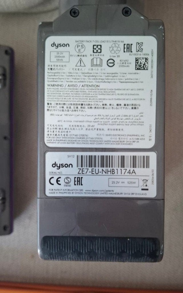 Aspirateur Dyson V10, Electroménager, Réservoir, Comme neuf, Enlèvement, Dyson