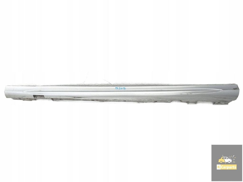 QQ1AAQ8J, Seuil de porte gauche pour Mercedes E 212 AMG., Mercedes-Benz AG, Mercedes-Benz, Utilisé, Mercedesstrasse 120
70372  Stuttgart, DE