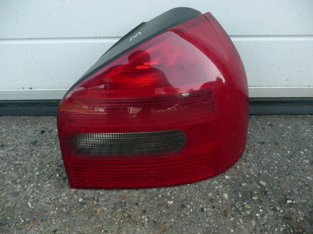Audi A3 Type 8L Achterlicht RA Rechtsachter 8L0945096, Auto-onderdelen, Gebruikt, -, -, -