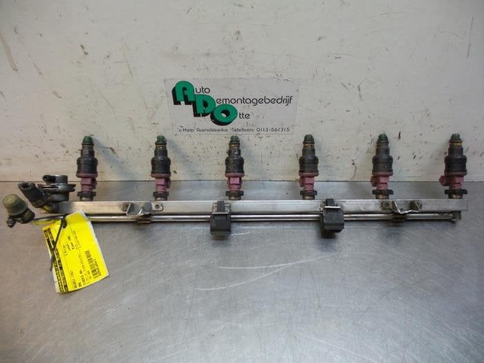 Galerij (Injectie) van een BMW 3-Serie (3-Serie 90-), Auto-onderdelen, Gebruikt, -, -, Ophalen of Verzenden