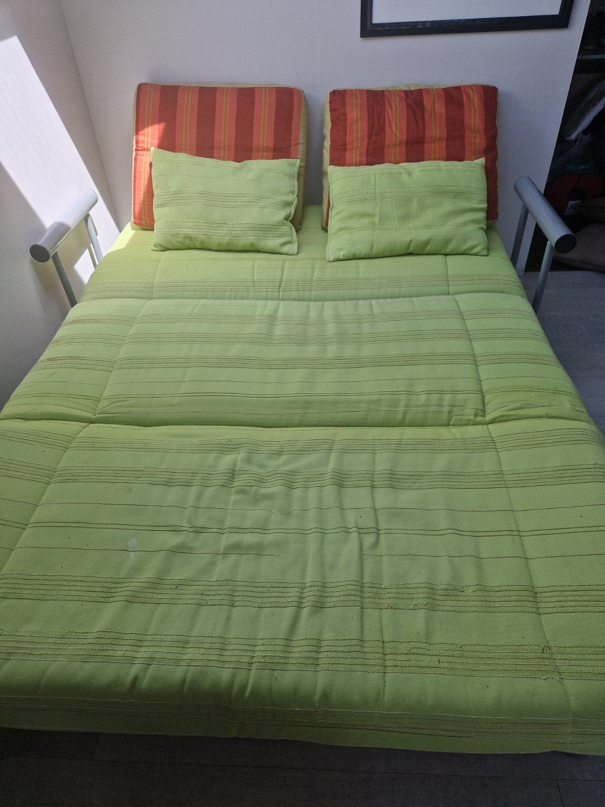 Zetelbed 140 x 190. Weinig gebruikt. Af te halen, Ophalen