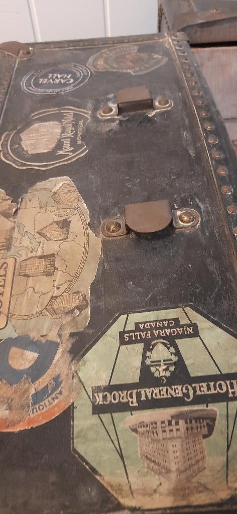 MALLE ANCIENNE., Maison & Meubles, Accessoires pour la Maison | Coffres, Enlèvement, Utilisé
