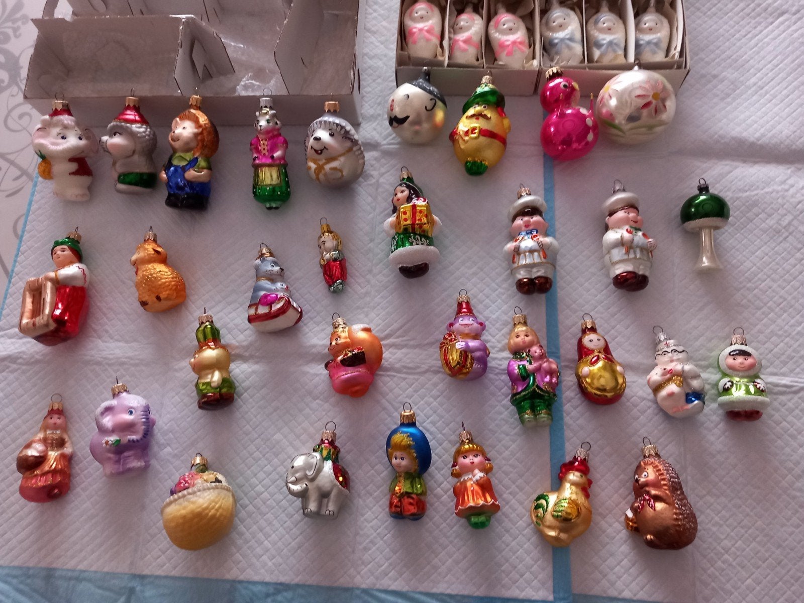 Ancienne boule de Noël  Très bon état,prix:2 euros pièce, Divers, Enlèvement