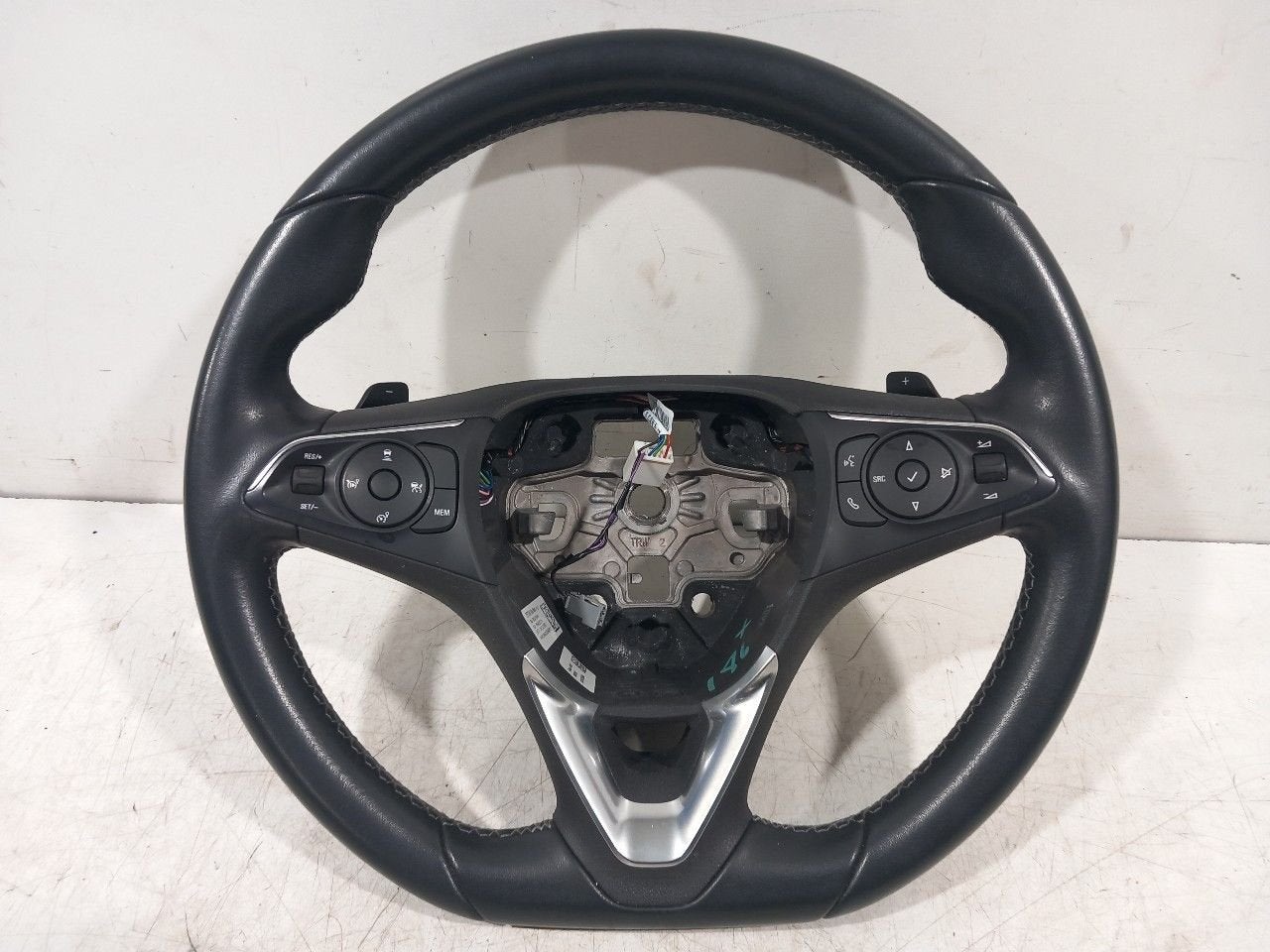 Stuur Opel Grandland, Auto-onderdelen, Onderdelen@venauto.nl, Van der Ven Autorecycling B.V., Gebruikt, Ettenseweg 76, 4706 PB Roosendaal, The Netherlands