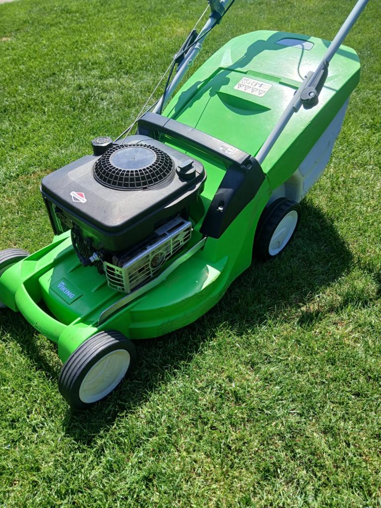 grasmachine viking zelftrekker, Ophalen