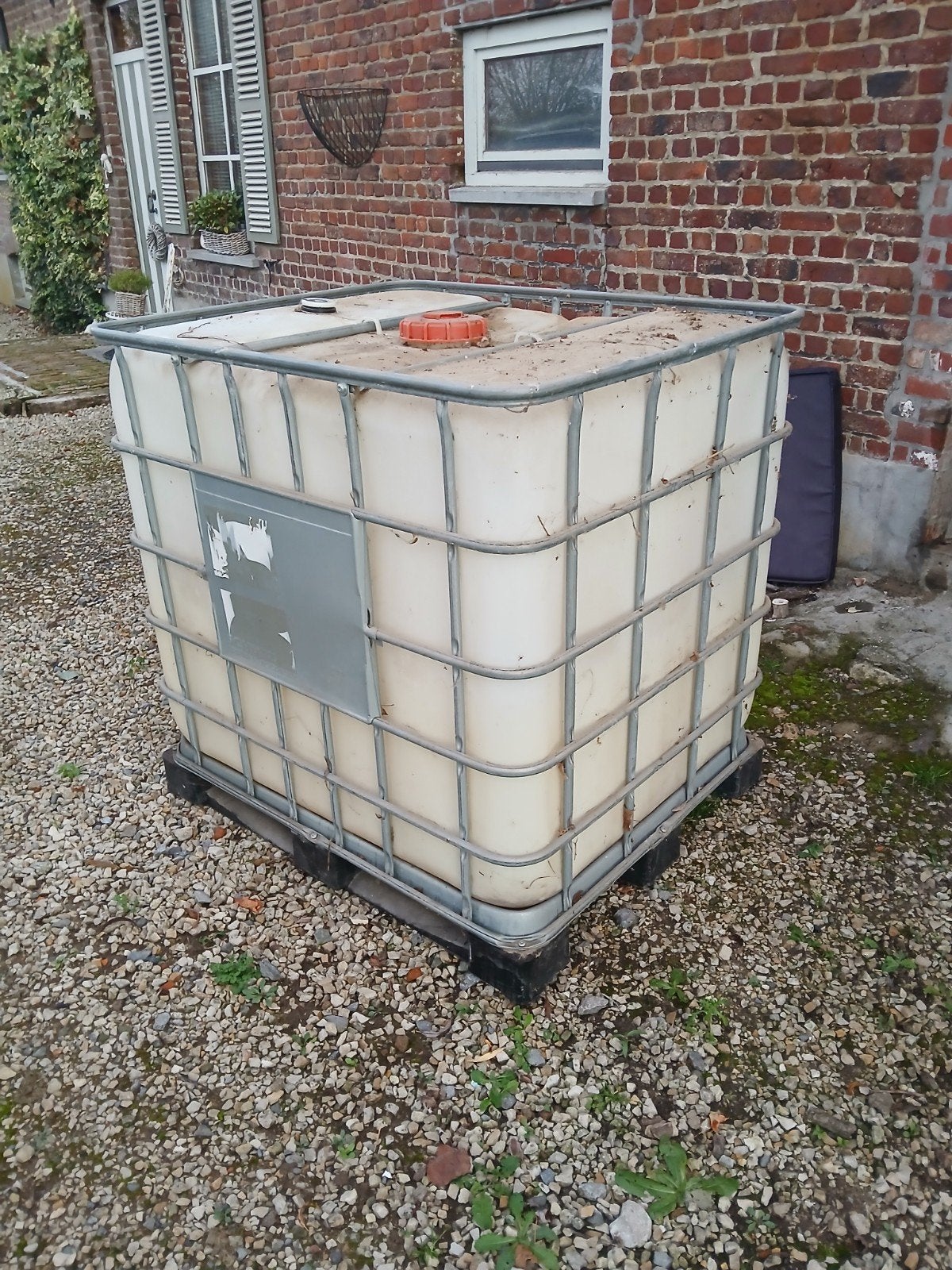 IBC 1000 L, Ophalen, Kunststof, Met kraantje, 150 liter of meer