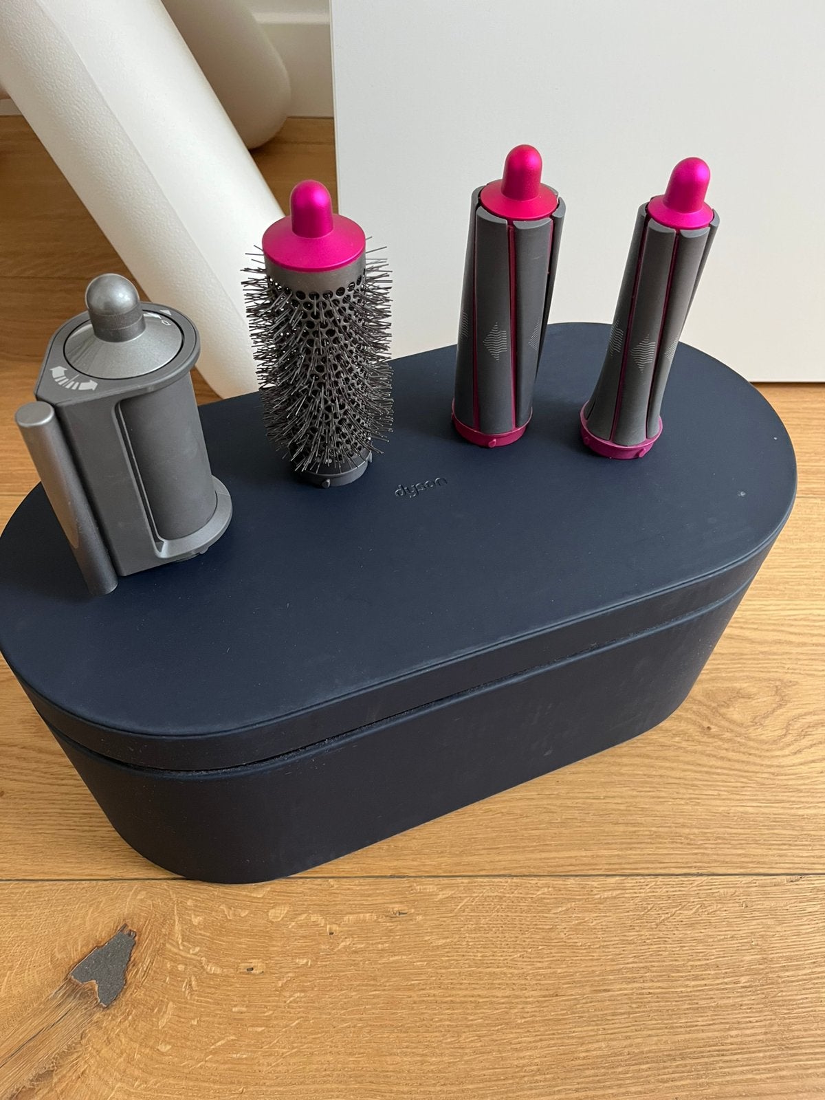 Dyson airwap-accessoires + doos, Ophalen of Verzenden, Zo goed als nieuw