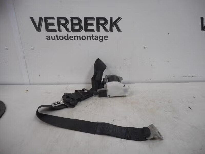 VEILIGHEIDSGORDEL LINKS ACHTER Opel Omega B (25 / 26 / 27), Bahnhofsplatz 65423 Rüsselsheim am Main, DE, Enlèvement ou Envoi, Opel