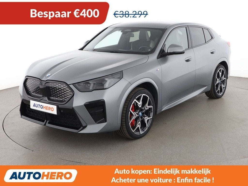 BMW iX2 xDrive30 xDrive M Sport (bj 2024, automaat), Automaat, 230 kW, https://public.car-pass.be/vhr/ce4a6baf-805b-42eb-9898-763e214249b2