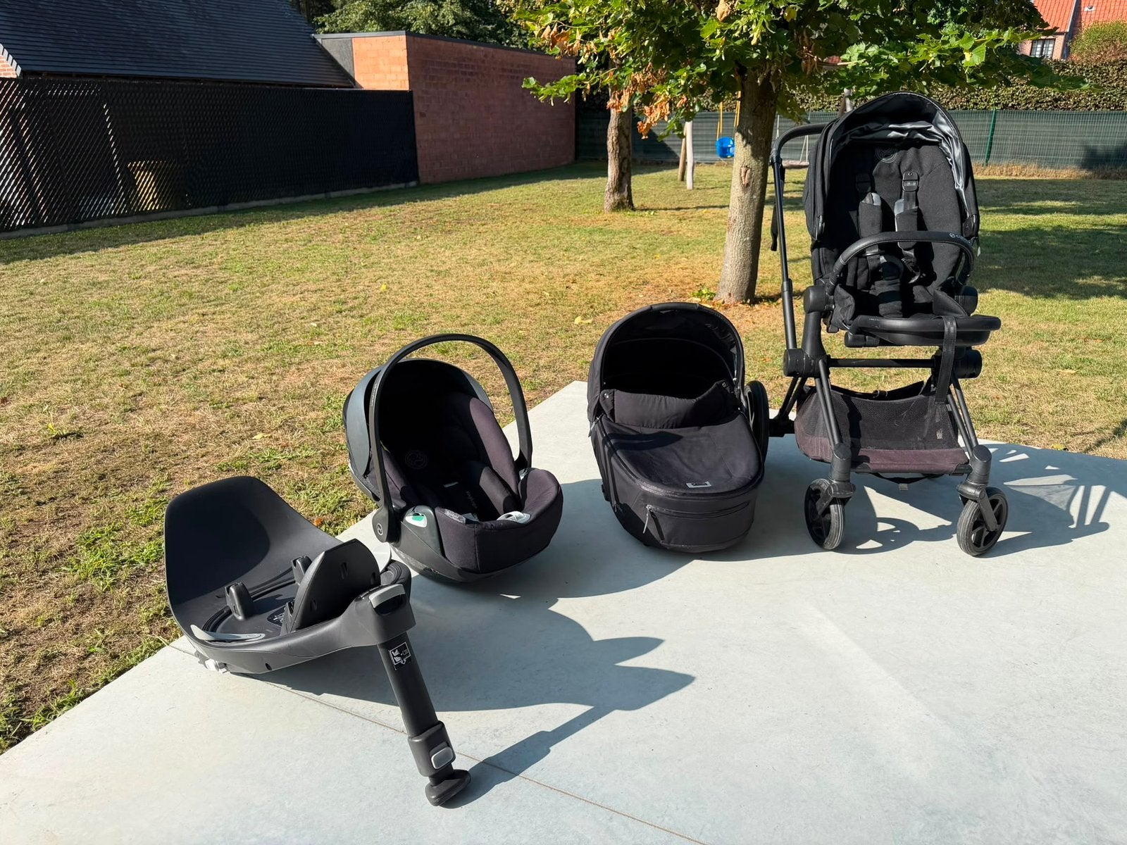 Cybex complete set | Priam black, Enfants & Bébés, Poussettes & Combinaisons, Autres marques, Poussette combi, Pneus, Enlèvement