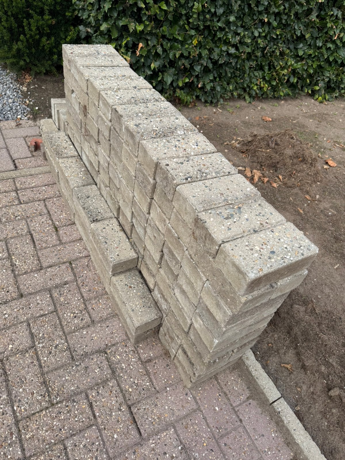Gratis klinkers bandjes, Enlèvement, 5 à 10 m², Briques, Béton
