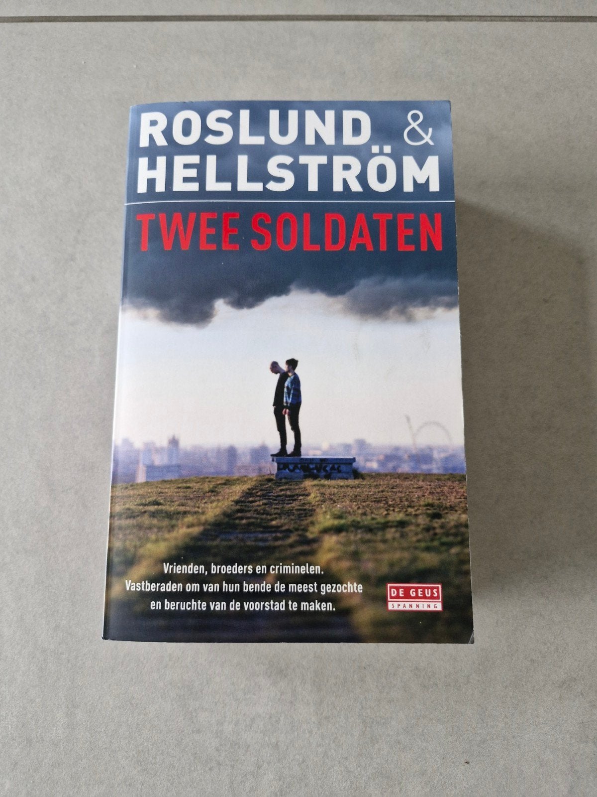 Twee soldaten - Roslund & Hellstrom, Verzenden, Anders Roslund; Börge Hellström, Scandinavië
