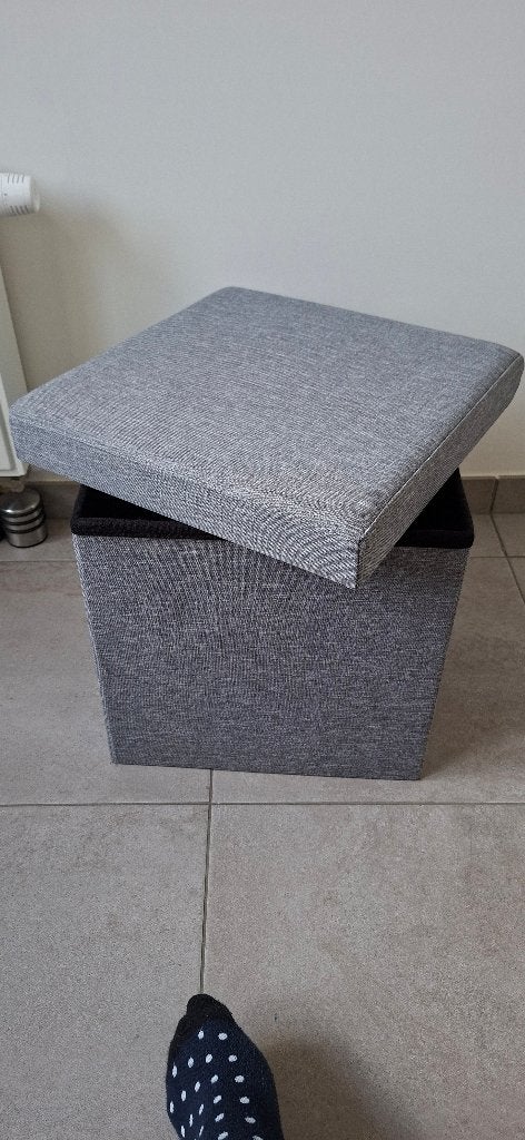poef kubus vorm met opbergruimte kleur grijs, Synthétique, Kubus  kleur grijs, Enlèvement, Moins de 50 cm