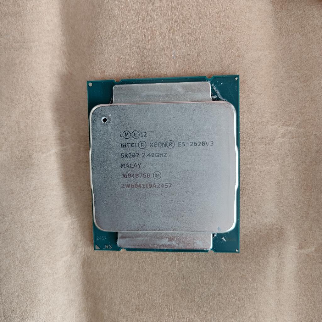 Xeon E5-2620 V3 — 2x beschikbaar, 6-core, Gebruikt, Intel Xeon, Ophalen of Verzenden