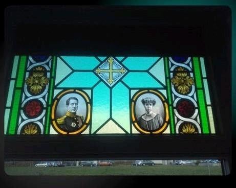 Gebrandschilderd Glas-in-loodraam met Koninklijk Paar, Antiek en Kunst, Ophalen