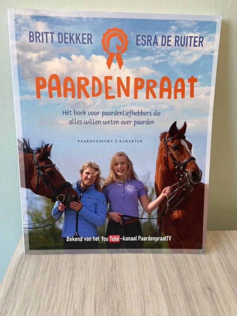 Paardenpraat – Britt Dekker & Esra de Ruiter, Non-fictie, Ophalen of Verzenden, Zo goed als nieuw, Britt Dekker