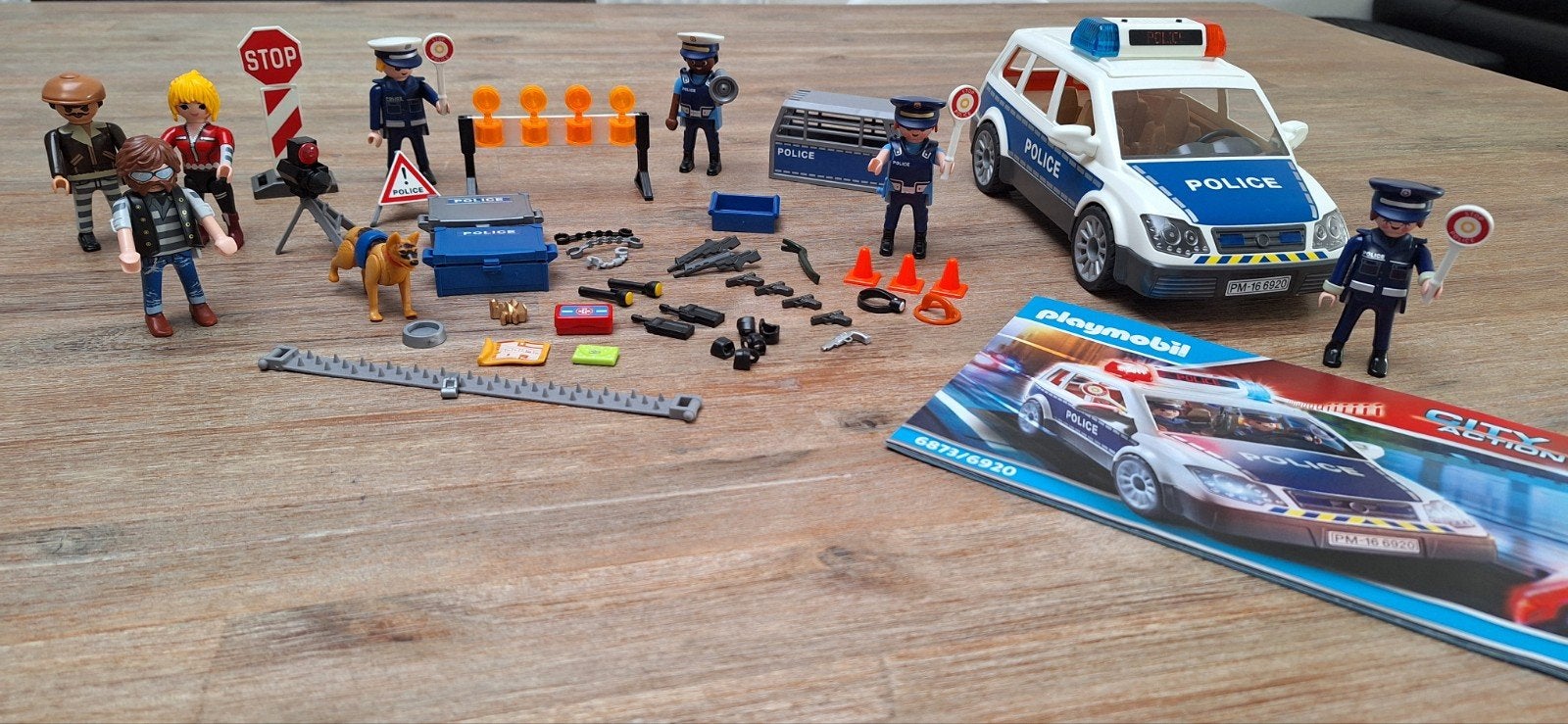 Playmobil politie en boeven, Ophalen
