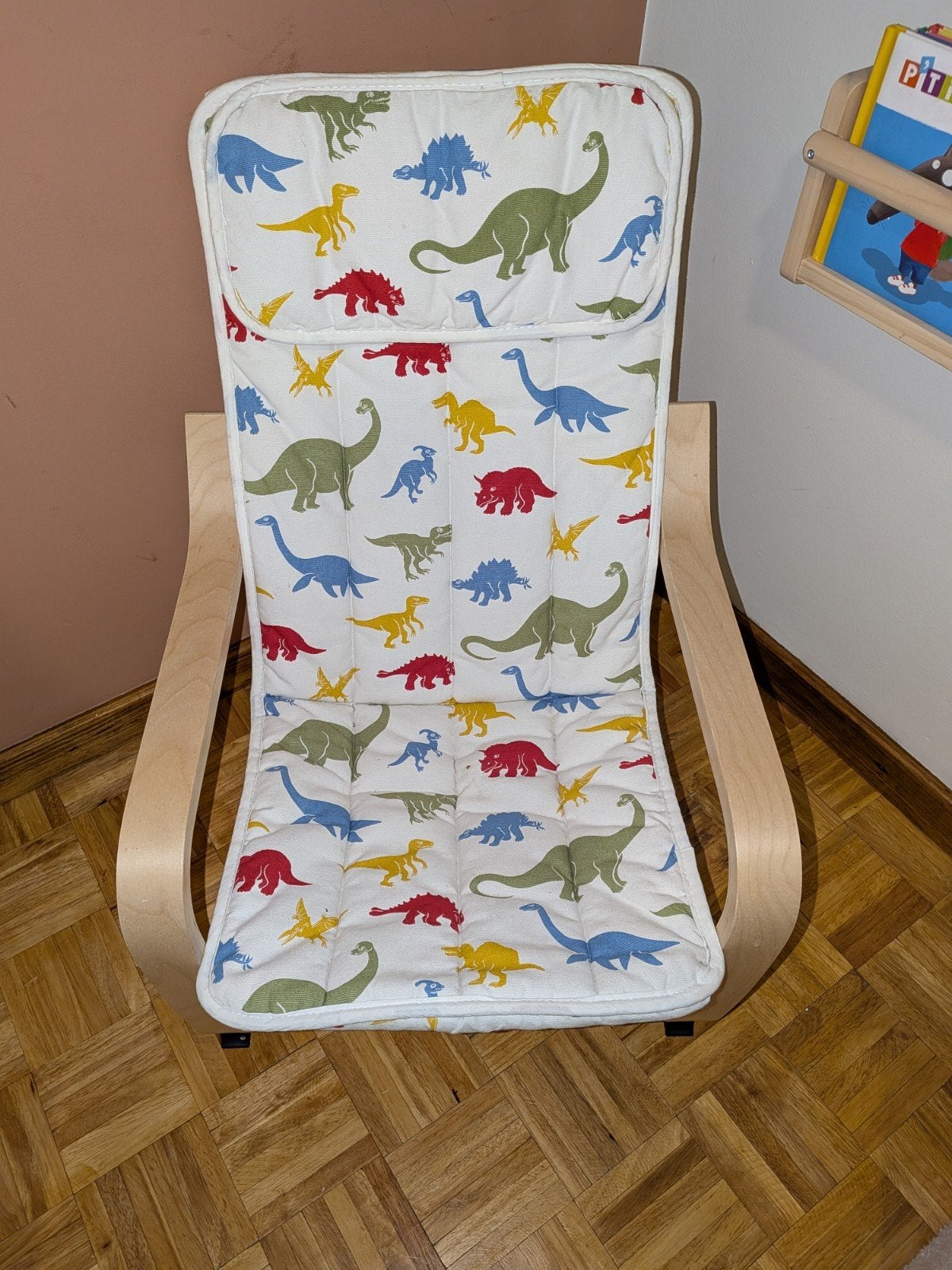 Fauteuil enfant motif dinosaures, Enlèvement