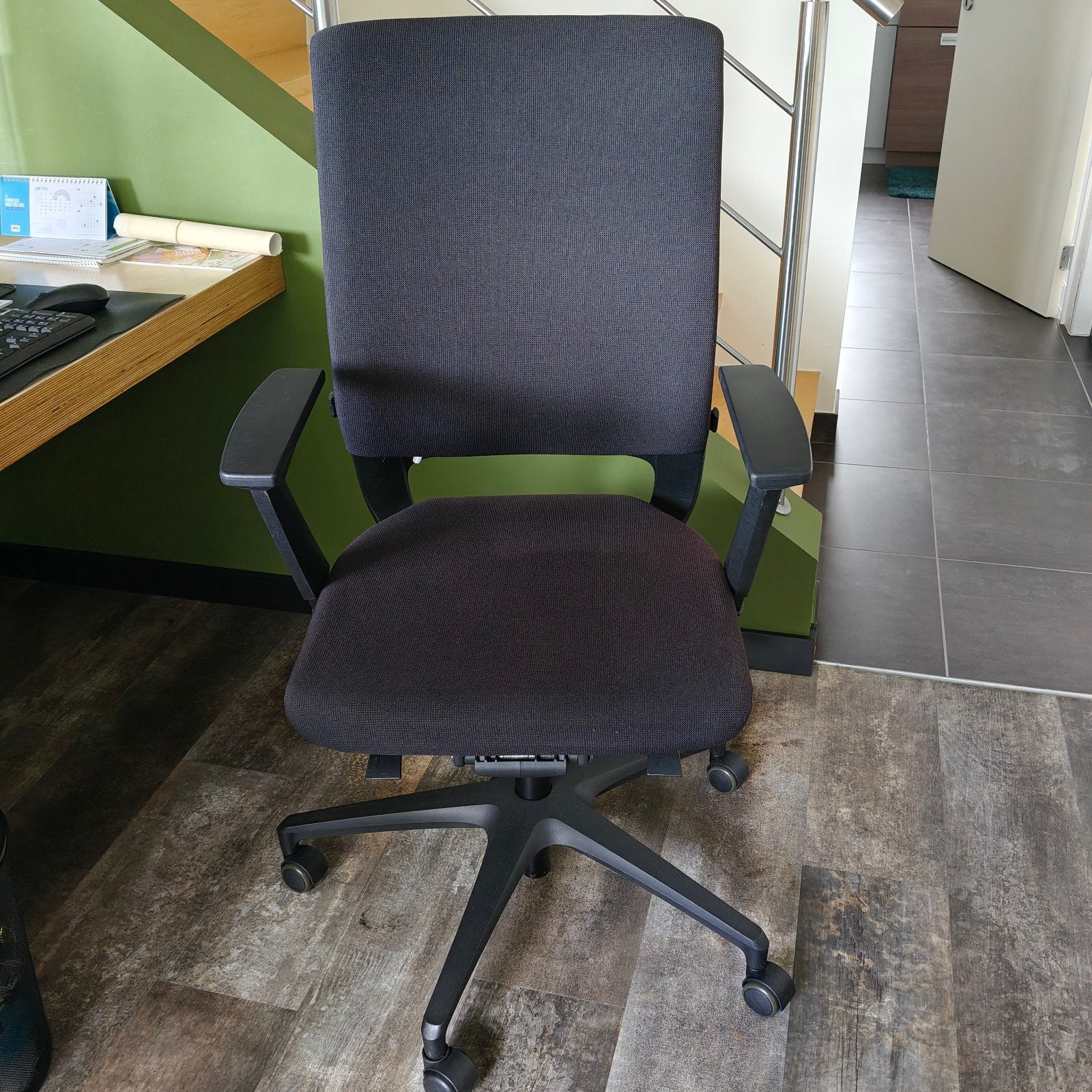 Degelijke bureaustoel, Huis en Inrichting, Bureaustoelen, Ophalen, Bureaustoel