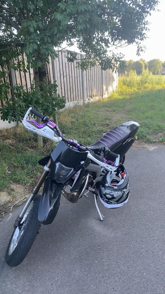 Derbi senda sm 50, Fietsen en Brommers, Ophalen, Zo goed als nieuw