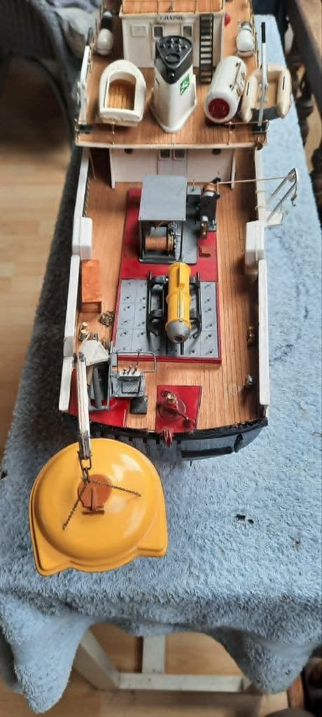 Heel mooi model de calypso van Billing Boats, Hobby en Vrije tijd, Ophalen of Verzenden, Zo goed als nieuw