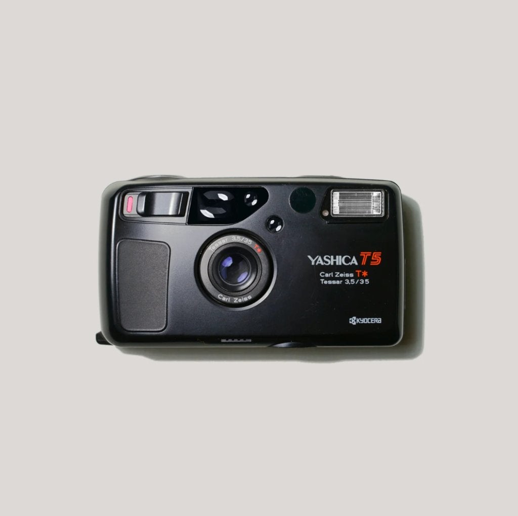 Yashica T5 Black (Carl Zeiss), Enlèvement ou Envoi, Utilisé, Compact, Autres Marques