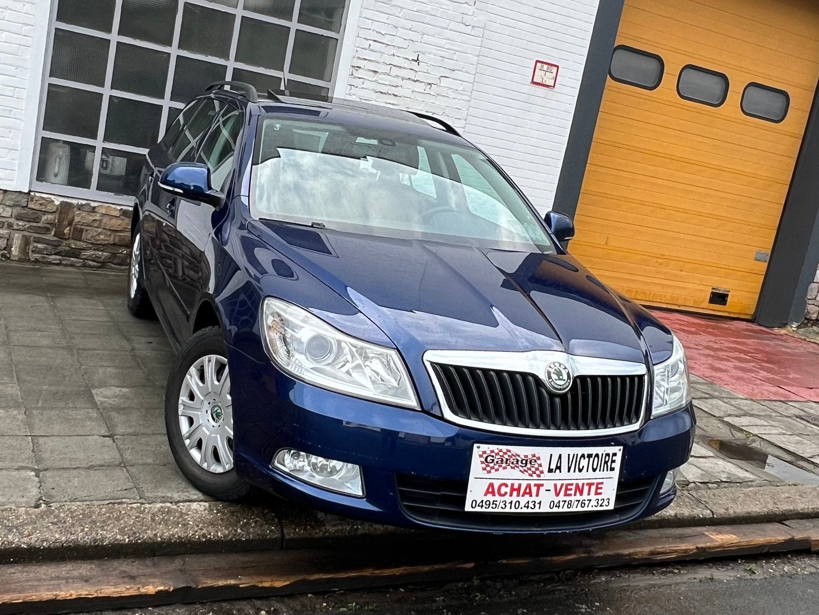 Skoda Octavia Break 1.6 TDi 2010 année 77kw 0032478767323, Auto's, Voorwielaandrijving, Euro 5, Stof, 4 cilinders