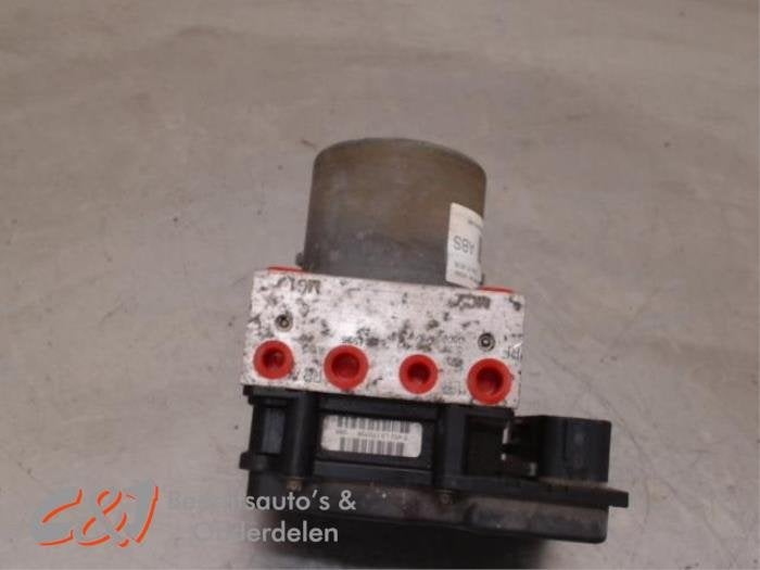 Pompe ABS d'un Peugeot Boxer, Autos : Pièces & Accessoires, Électronique & Câbles, Peugeot, Utilisé, 3 mois de garantie, Enlèvement ou Envoi