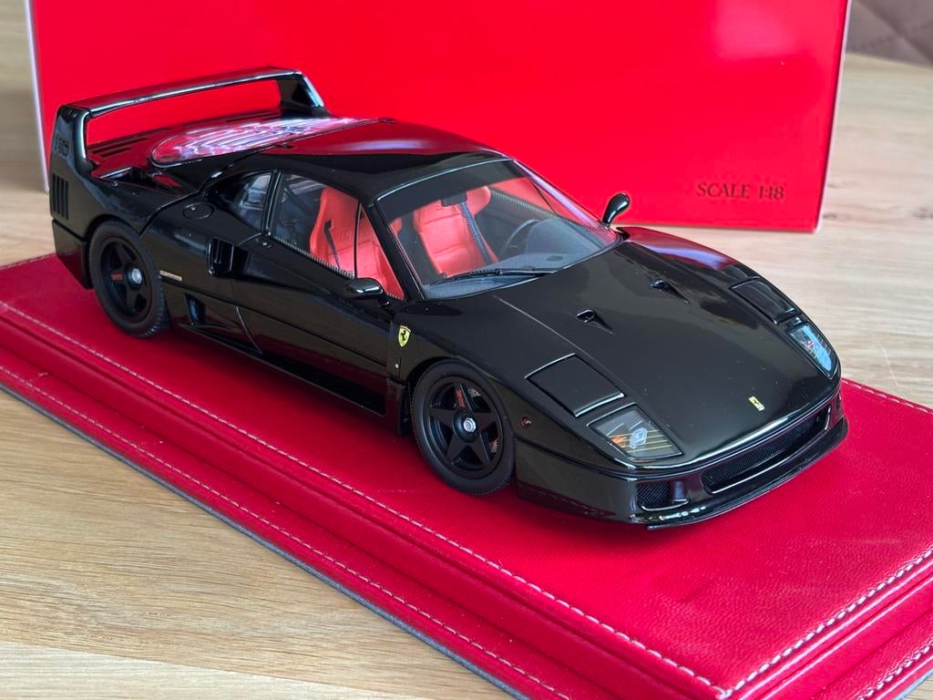 Ferrari F40 Kyosho, Hobby en Vrije tijd, Modelauto's | 1:18, Ophalen of Verzenden, Zo goed als nieuw, Kyosho