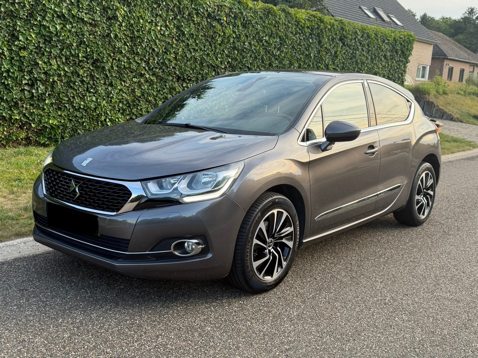 DS 4 1.2 PureTech 130–Airco–Parkeersensoren–1 jaar Garantie, Auto's, DS, Stof, Parkeersensor, 96 kW, 5 deurs