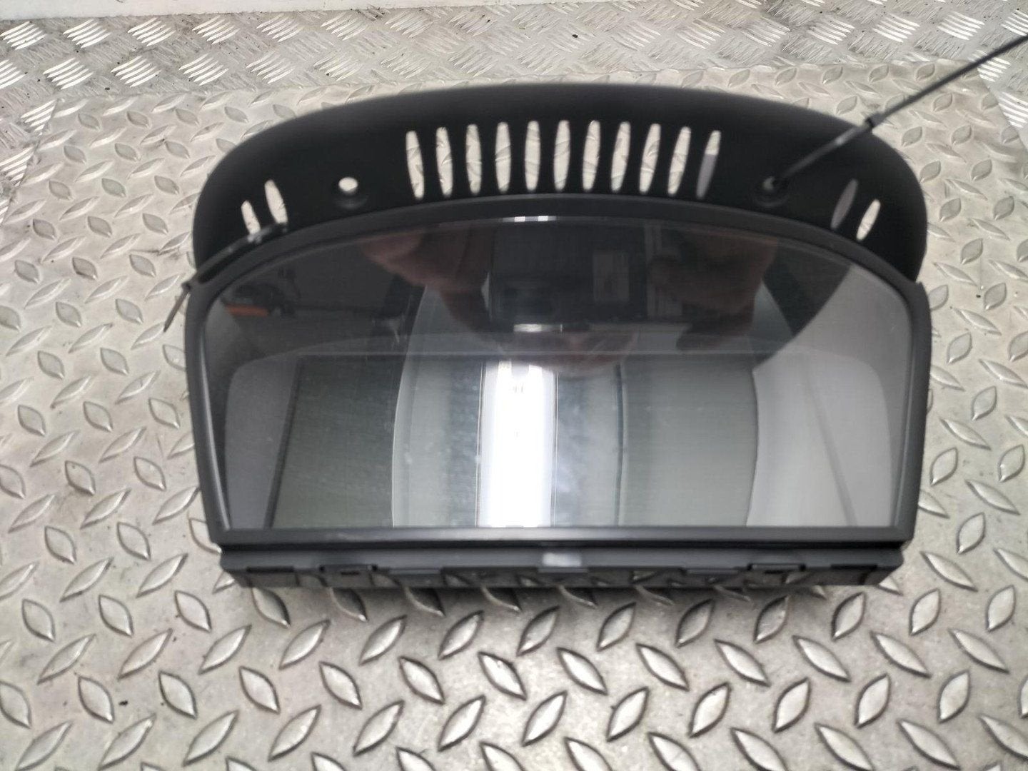 BMW 3 SERIES E90 325I  INFORMATIE DISPLAY 2007, Enlèvement ou Envoi, Utilisé, Stiba membre