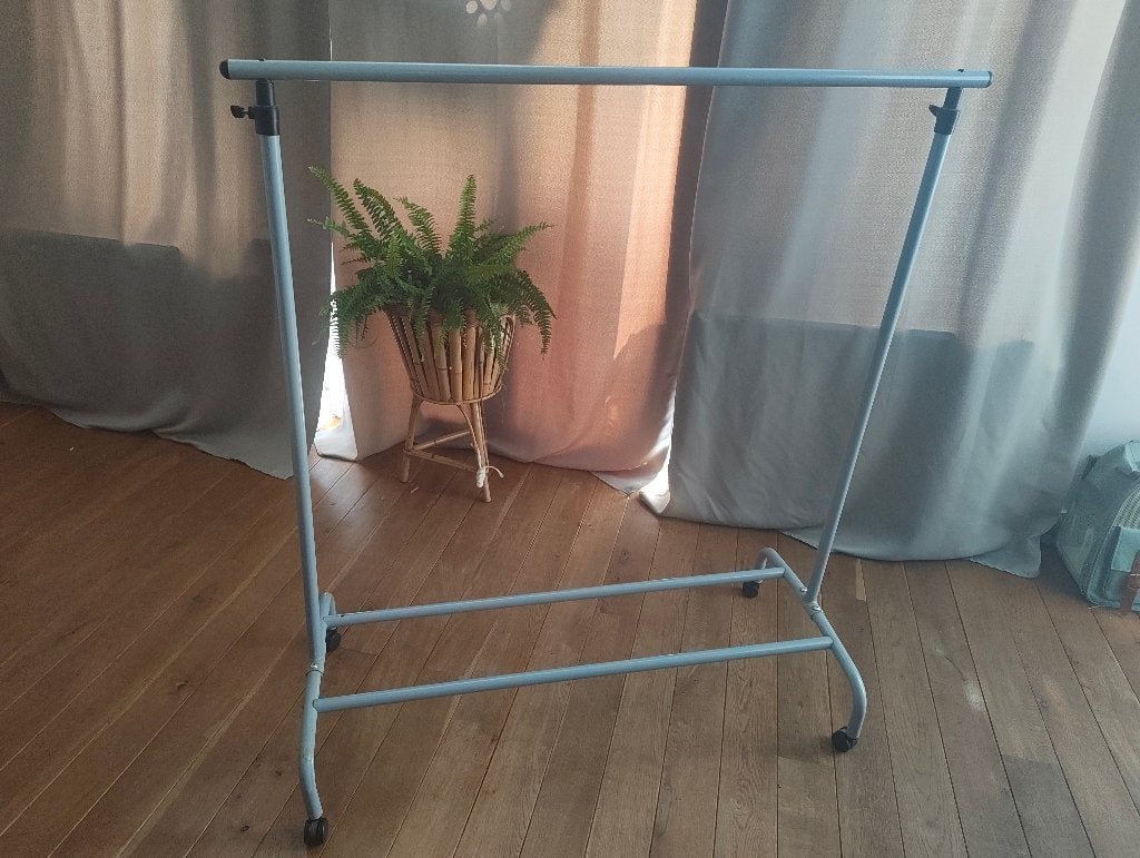 porte-vêtements en métal, Enlèvement, Utilisé, Métal, Adultes