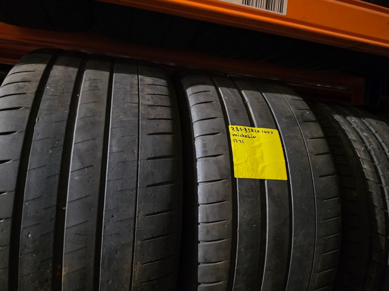 285/35r20 Michelin 80€ per stuk met montage en balanceren, Ophalen