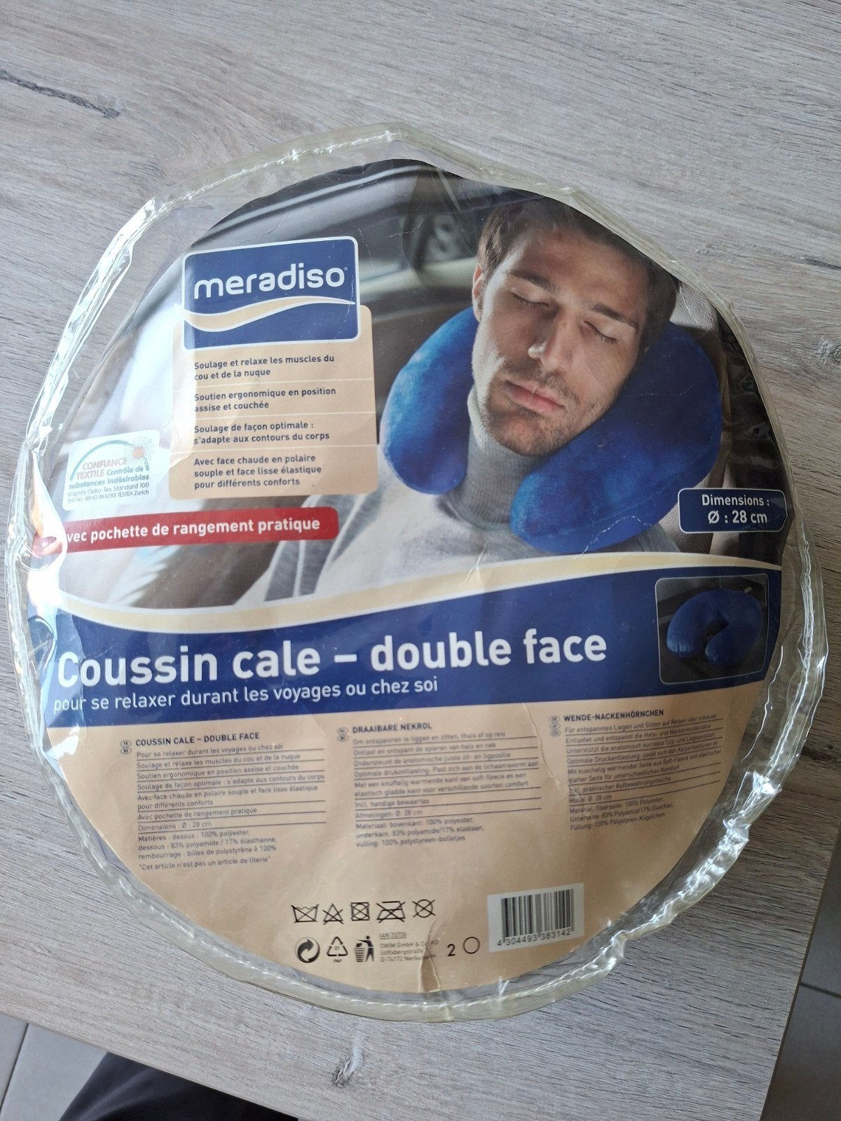 Nekkussen zo goed als nieuw, afhalen Torhout, Ophalen